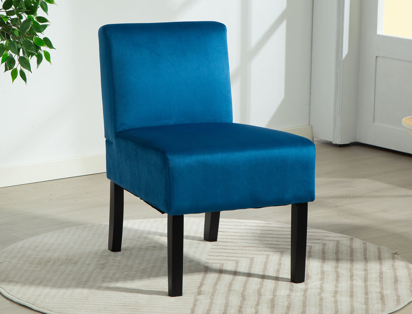 Ascot accent chair